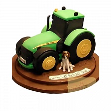 M5---John-Deere-Tractor-cake--£150