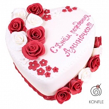 Торт Сердце и двухцветные розы